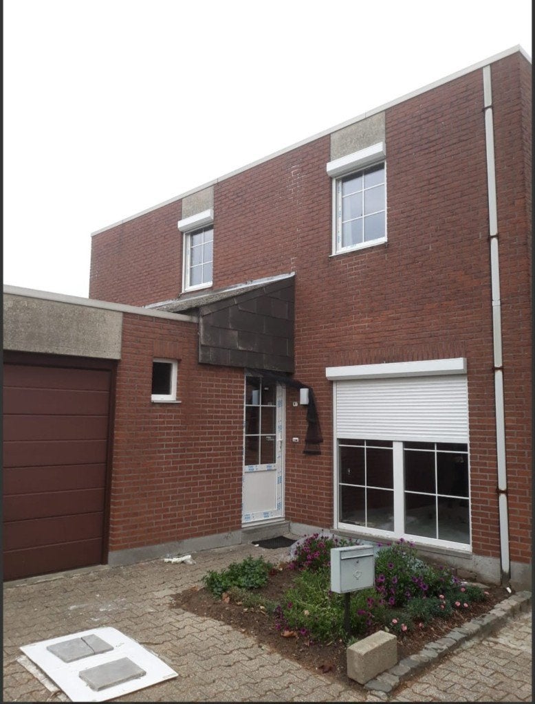 Ik ben op zoek naar een appartement of huis om te huren., 50 m² of meer, Provincie Limburg