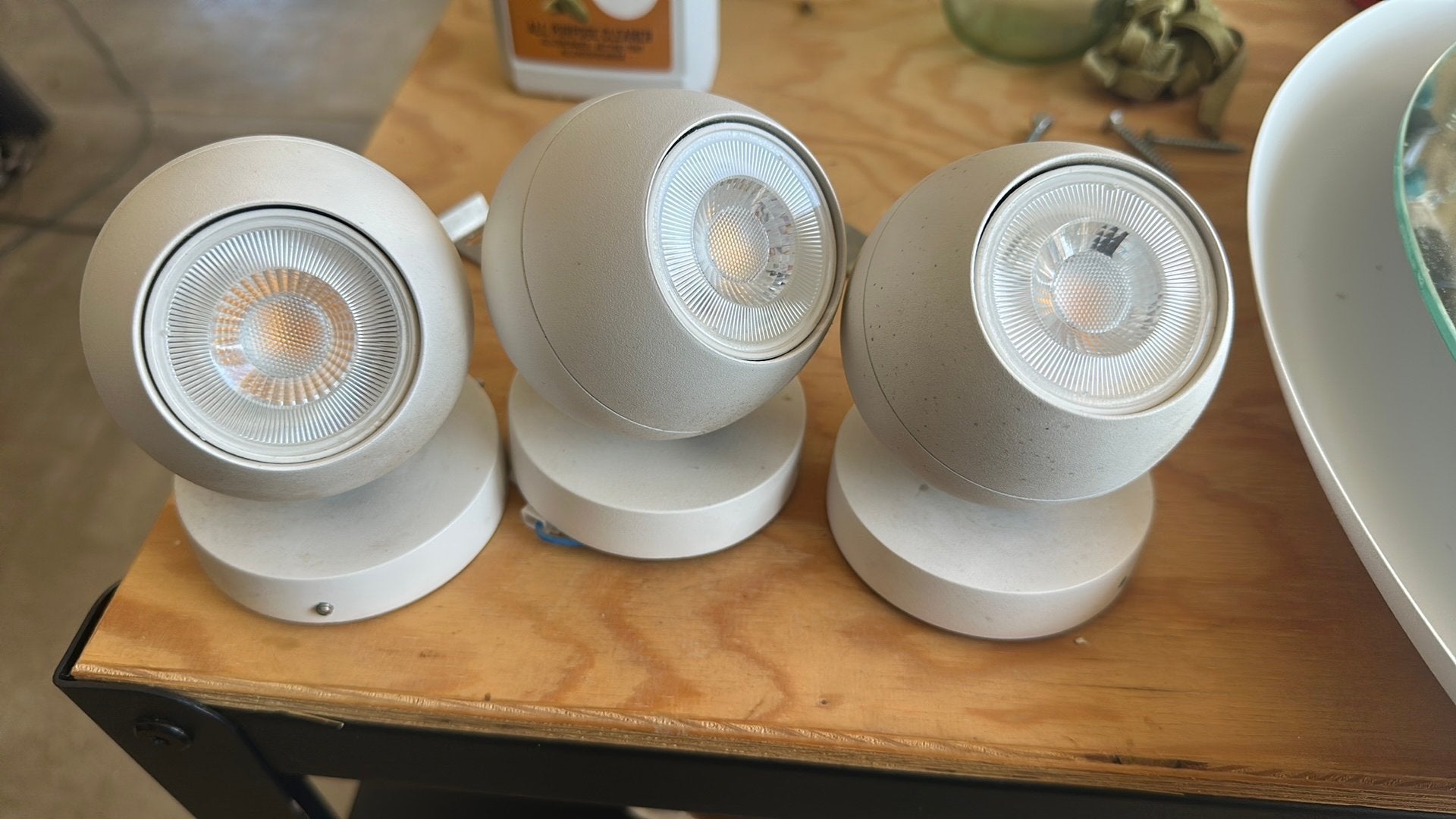 Philips Lirio, Enlèvement, Philips
