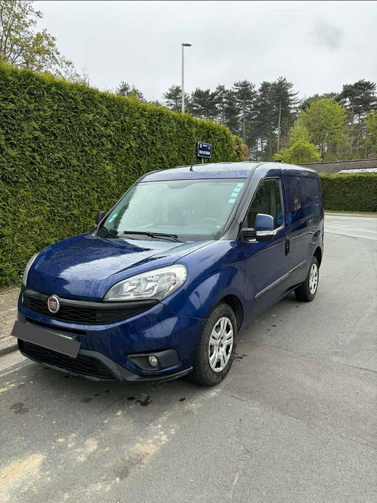 Fiat Doblo 1.3 diesel prêt à immatriculer, Autos, Camionnettes & Utilitaires, Achat, Entreprise, 3 places, Boîte manuelle
