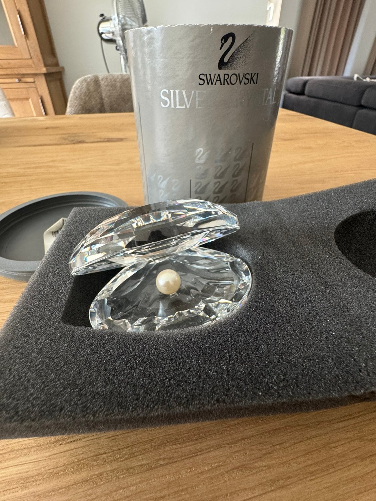 Swarovski schelp met parel, Handtassen en Accessoires, Ophalen, Zo goed als nieuw, Parel
