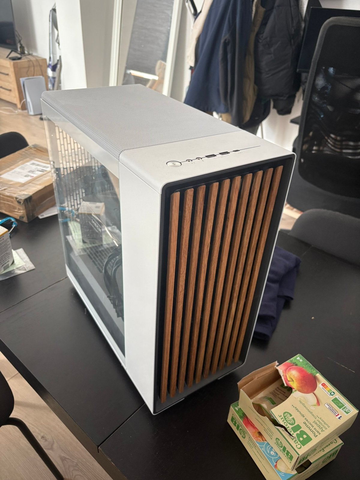 Pc gamer flow up fractal north - Ryzen 7/ RX6750XT, Enlèvement, Comme neuf