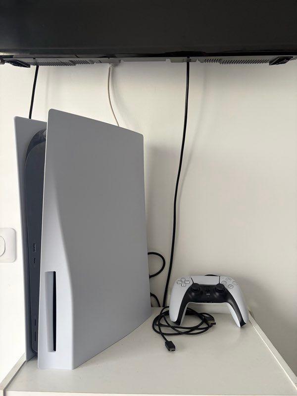 PS5 Disk Versie + Games & Accessoires, Ophalen, Zo goed als nieuw, Playstation 5