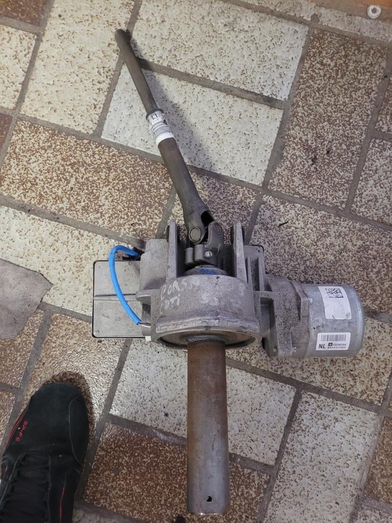 Colonne de direction assistée opel corsa d, Enlèvement, Utilisé, Opel