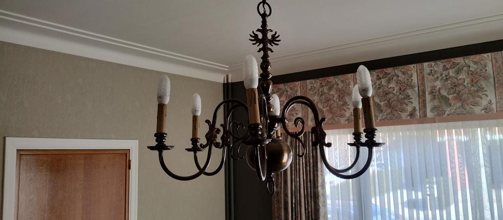 Bronzen kroonluchter, met 6 lichtpunten., Enlèvement, Utilisé