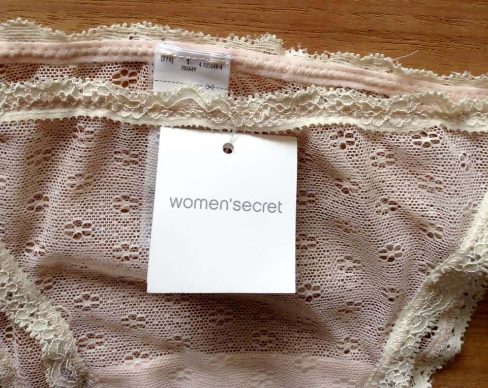 String rose en dentelle Women'secret - Taille M (Neuf), Women secret, Enlèvement ou Envoi, Rose, String