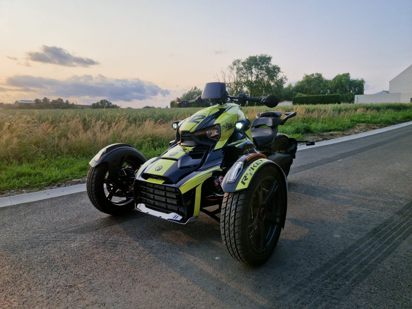 Can am Ryker 900 2021 full équipé 5700km, Motos, Quads & Trikes, Enlèvement