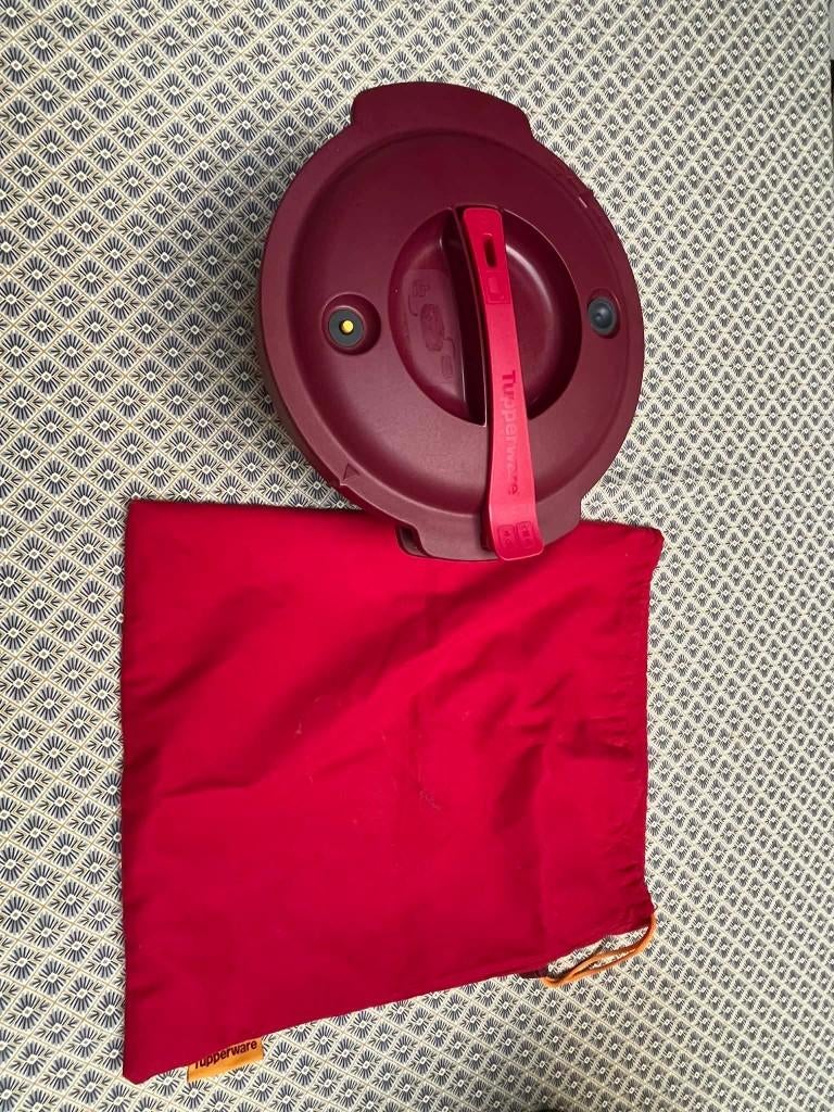 Micro Minute Tupperware, Enlèvement, Utilisé