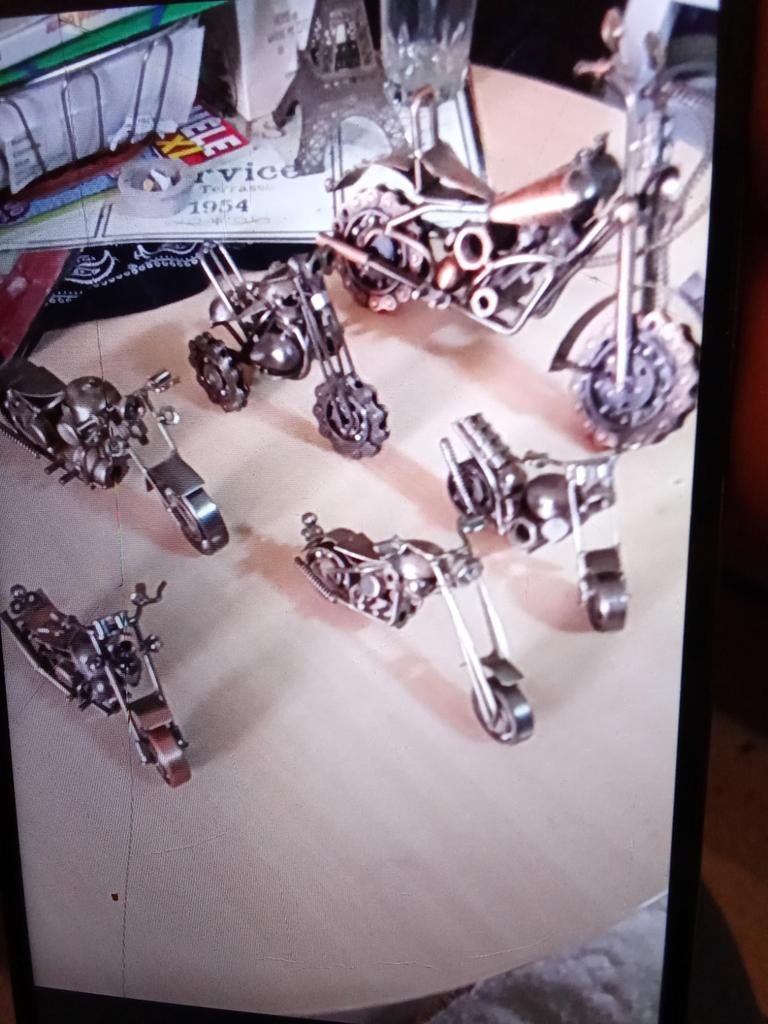 6 Moto en décoration, Motos