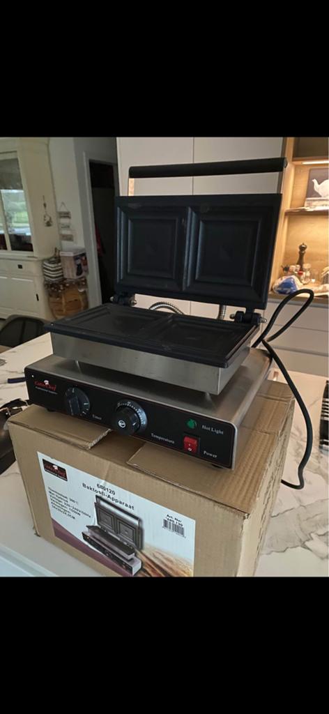 Croque machine, Ophalen, Nieuw