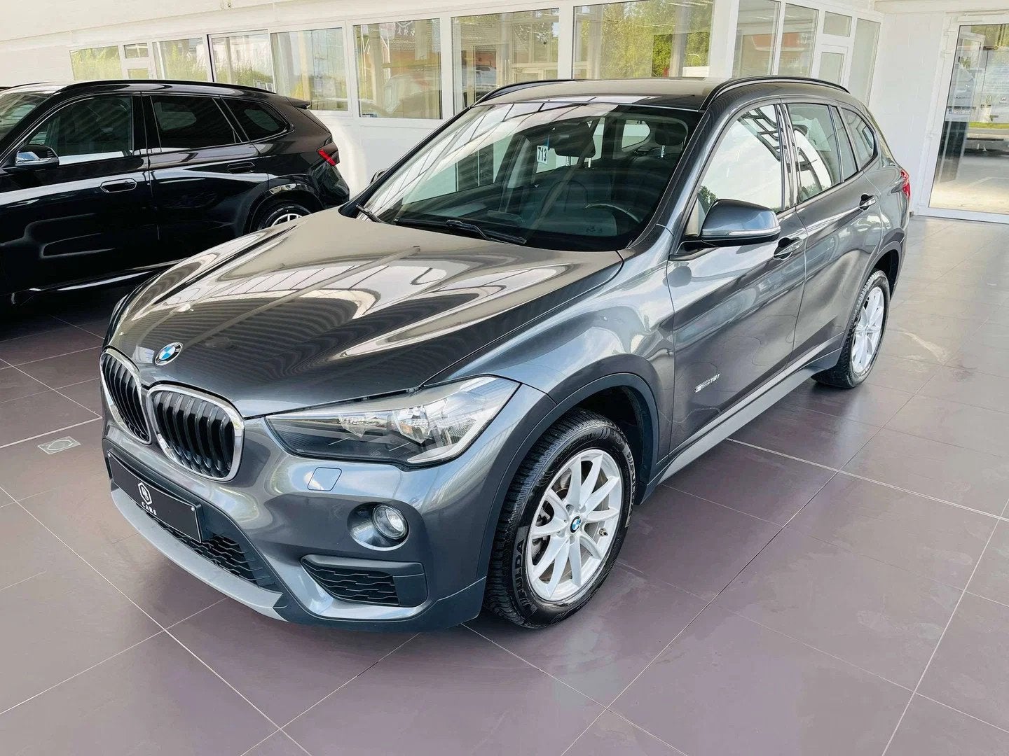 BMW X1 1.5iA * GARANTIE + + CUIR + CLIM + SIEGE CHAUFFANT *, Argent ou Gris, Achat, Euro 6, Entreprise