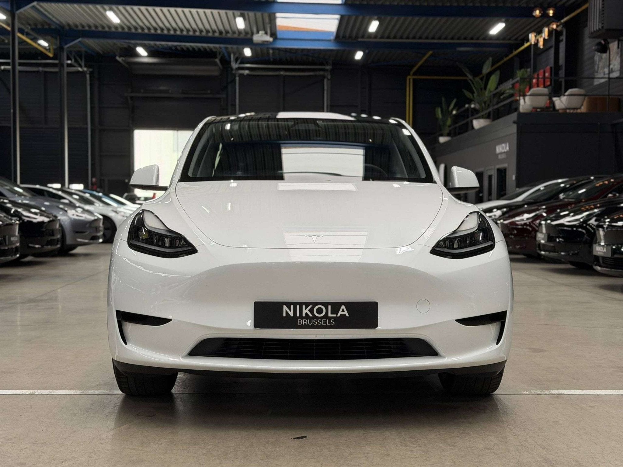 Tesla Model Y PREMIUM RWD - HARDWARE 4 - AUTOPILOT - FSD REA, Auto's, Achterwielaandrijving, Gebruikt, Zwart, Wit