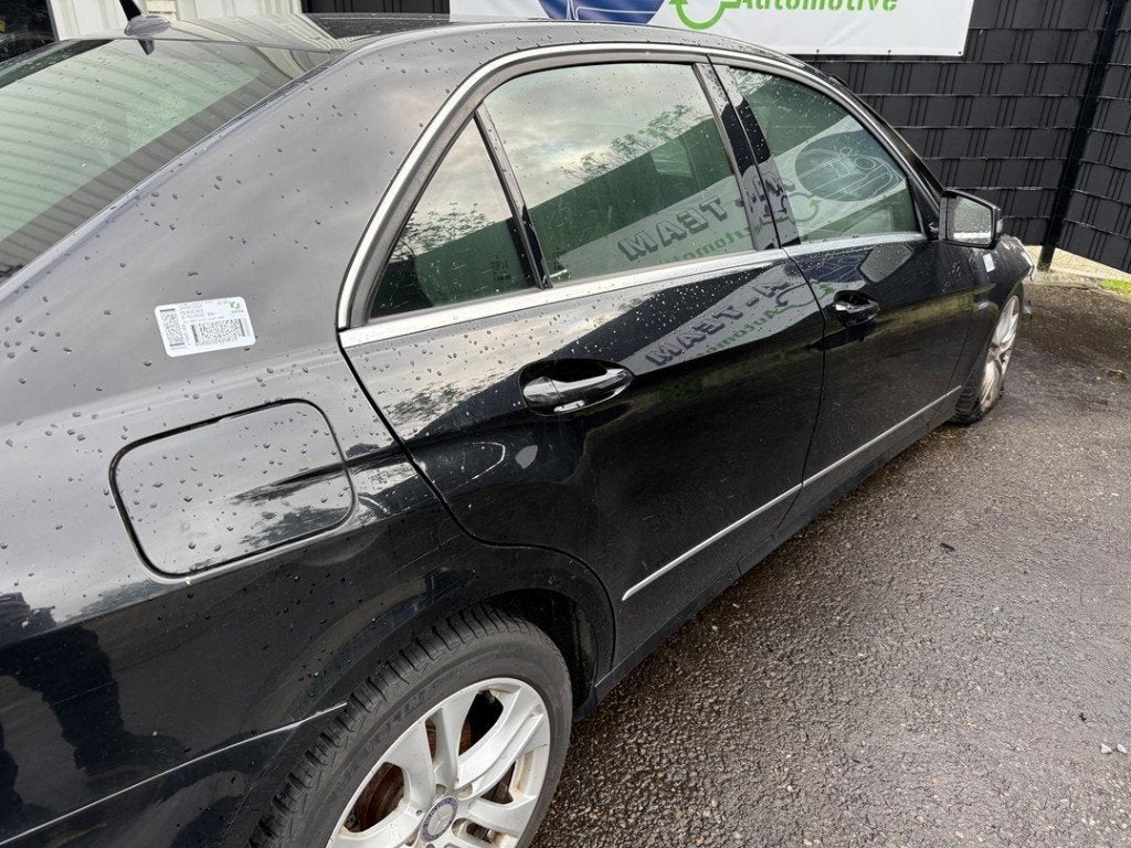 PORTE DROITE ARRIÈRE Mercedes-Benz E (W212), Autos : Pièces & Accessoires, Carrosserie & Tôlerie, Porte, Mercedes-Benz, Arrière