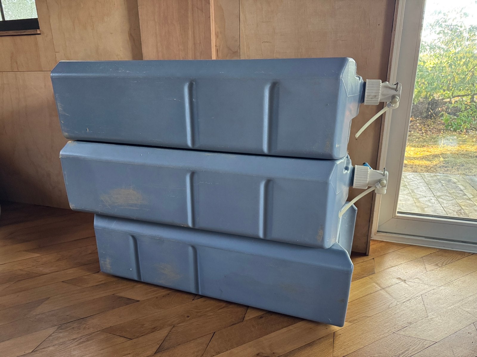 PE watertank 150 liter - 3 stuks, Ophalen, Zo goed als nieuw, Kunststof