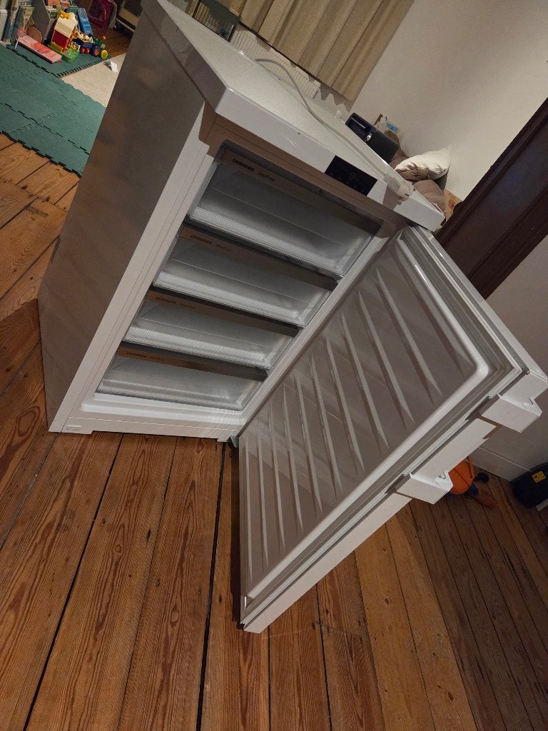 Une aubaine ! - Congélateur de table (Liebherr), Moins de 60 cm, Congélateur, 85 à 120 cm, Comme neuf