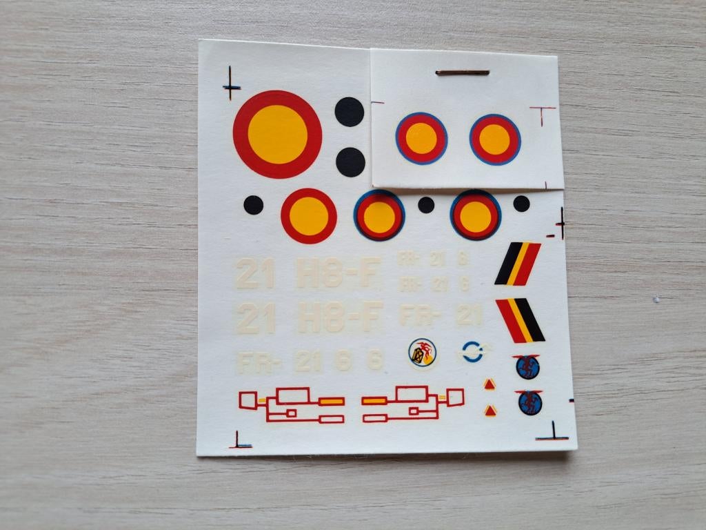 Decals Belgian Airforce Republic RF-84F, 1:72 tot 1:144, Italeri, Italeri, Ophalen of Verzenden