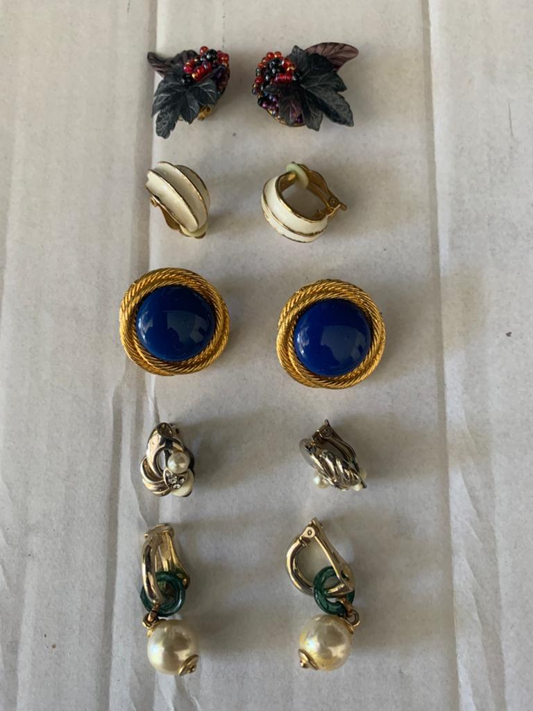 5stuks vintage oorbellen met klips (niet voor gaatjes), Ophalen of Verzenden, Zo goed als nieuw