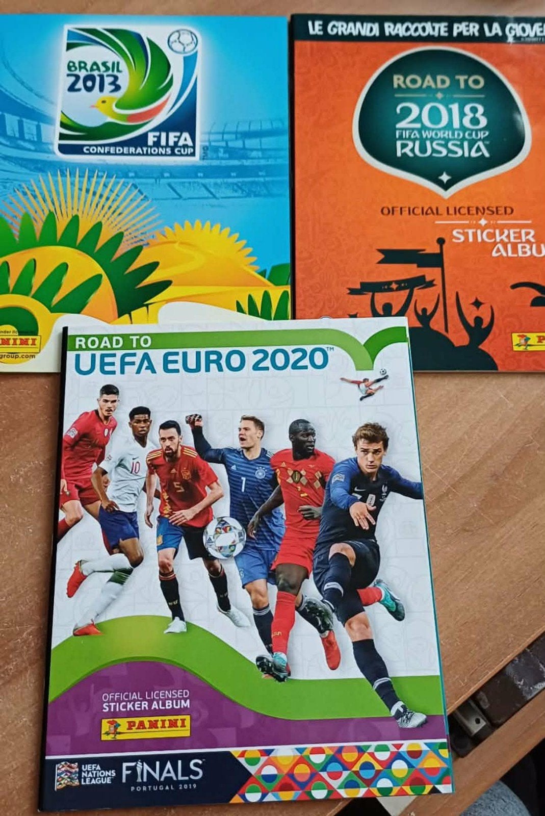 Lot de 3 albums Panini vides Road to..., Enlèvement ou Envoi