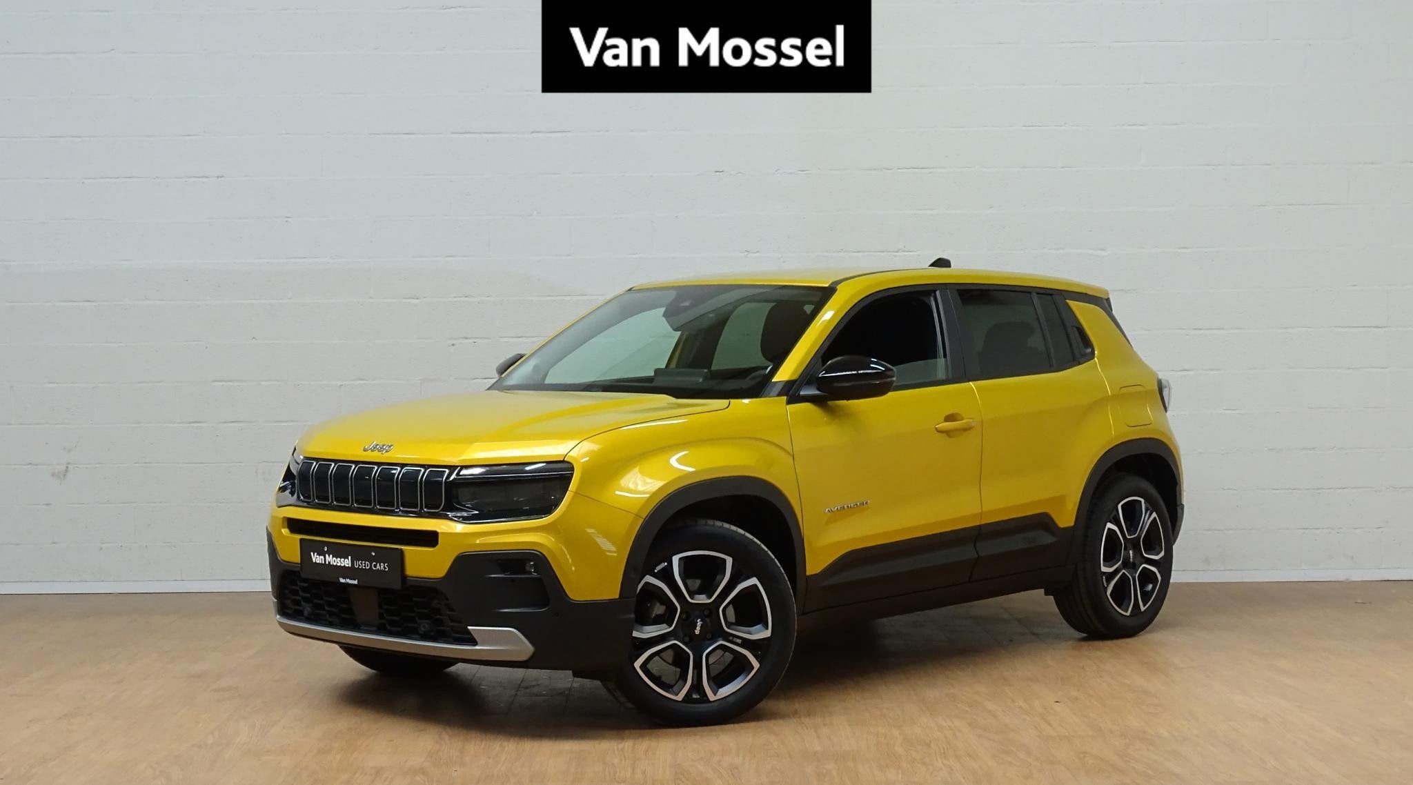 Jeep Avenger 1.2 e-Hybrid Summit, Stof, Gebruikt, 1288 kg, Geel