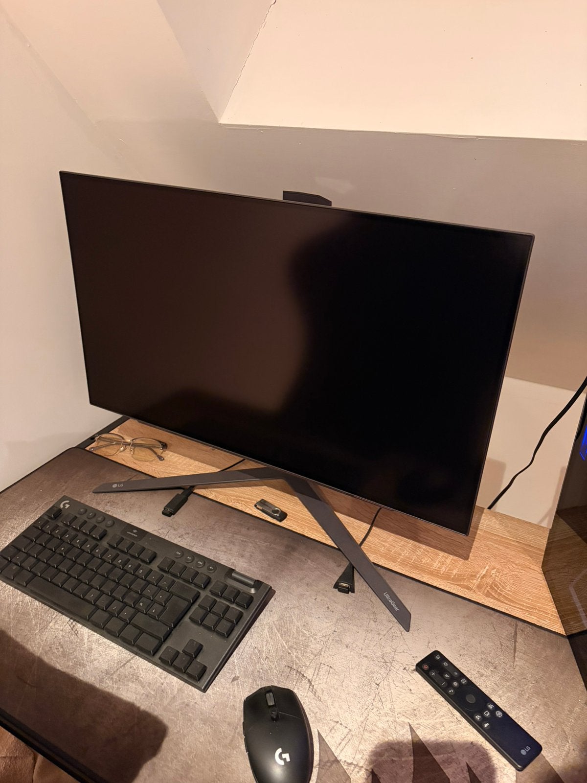 LG UltraGear 27GS95QE-B OLED 27” QHD 240 Hz État impeccable, Informatique & Logiciels, Enlèvement, Comme neuf
