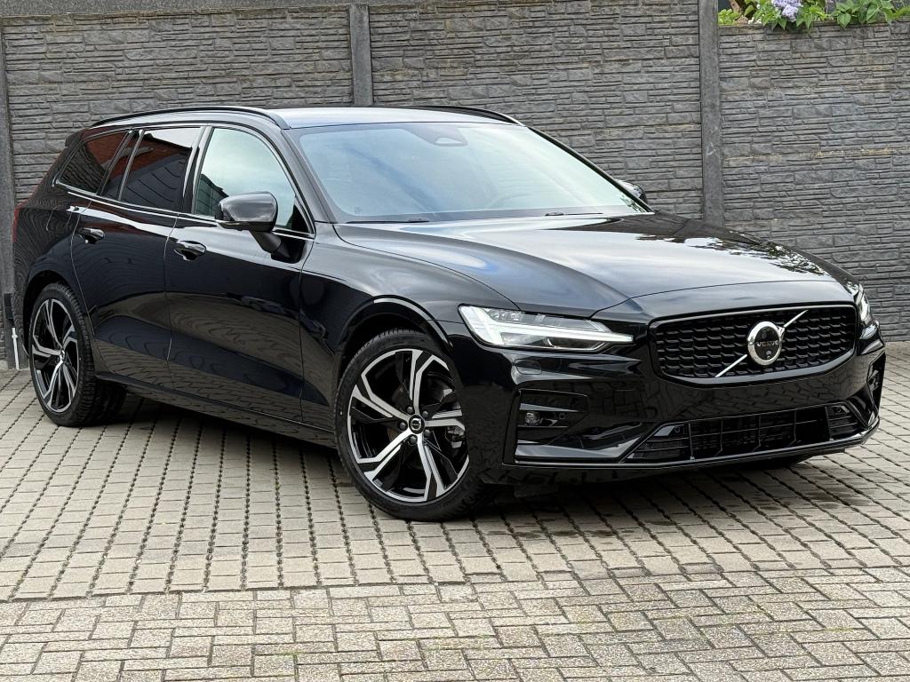 Volvo V60 B4 Plus Dark Automaat "Leder/360 Camera/Navi", Auto's, Volvo, Automaat, 4 deurs, 145 kW, https://public.car-pass.be/vhr/954cebef-9740-40b7-961f-2197bf34e070