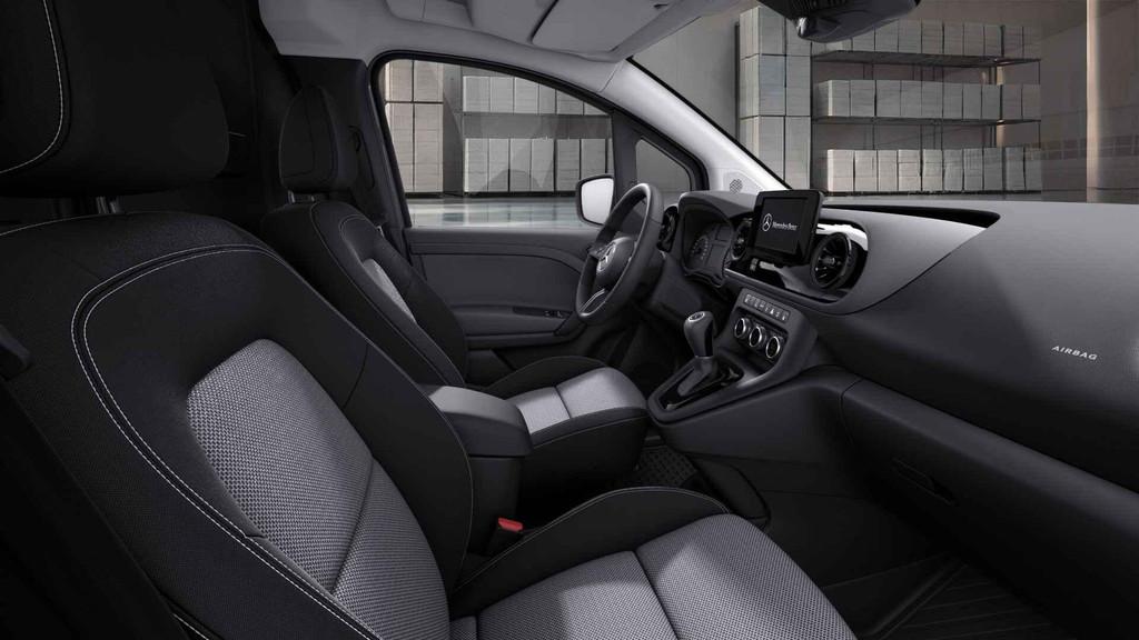 Mercedes-Benz eCITAN 51kW L1 Pro | Trekhaak | Elektrische Ve, Auto's, 4 deurs, Gebruikt, Euro 6, Electronic Stability Program (ESP)