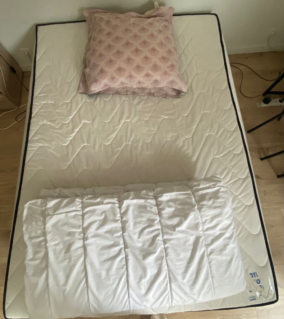 Lit double, Maison & Meubles, Chambre à coucher | Lits, Enlèvement, Utilisé, Deux personnes, 140 cm