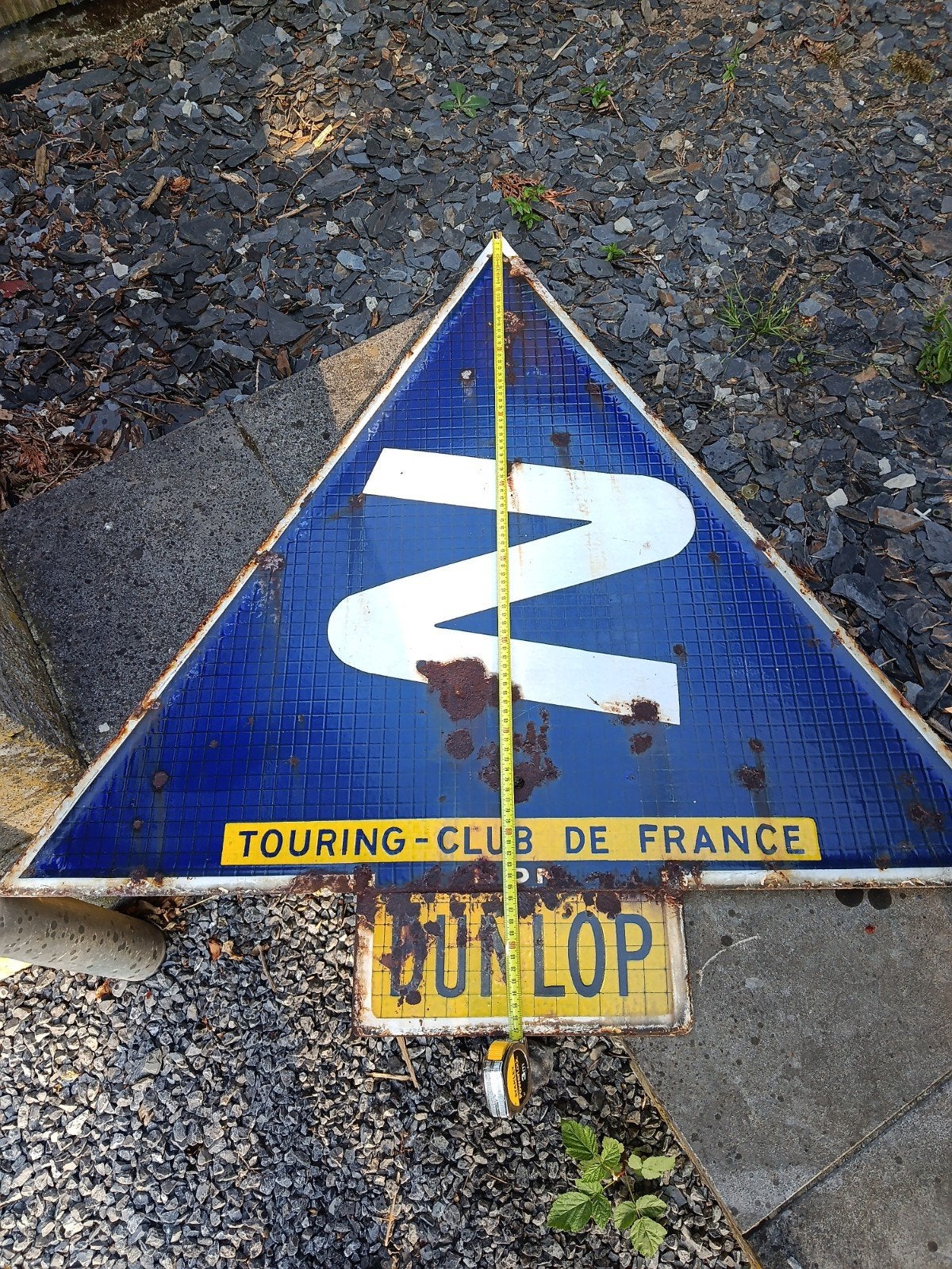 plaque émaillée dunlop, Enlèvement
