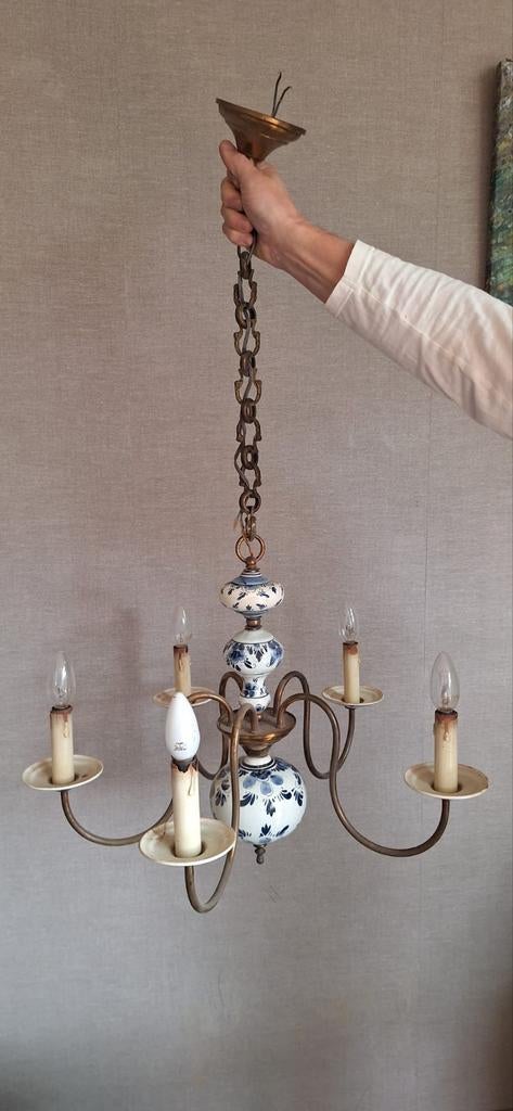 kroonluchter in Delftste stijl, Huis en Inrichting, Lampen | Kroonluchters, Ophalen