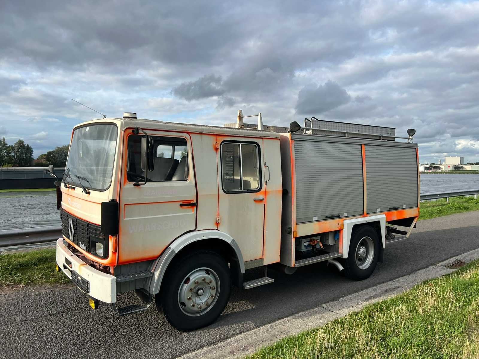 Camion de pompiers Renault 1987, Autos, Achat, Entreprise, Autres carburants, Renault