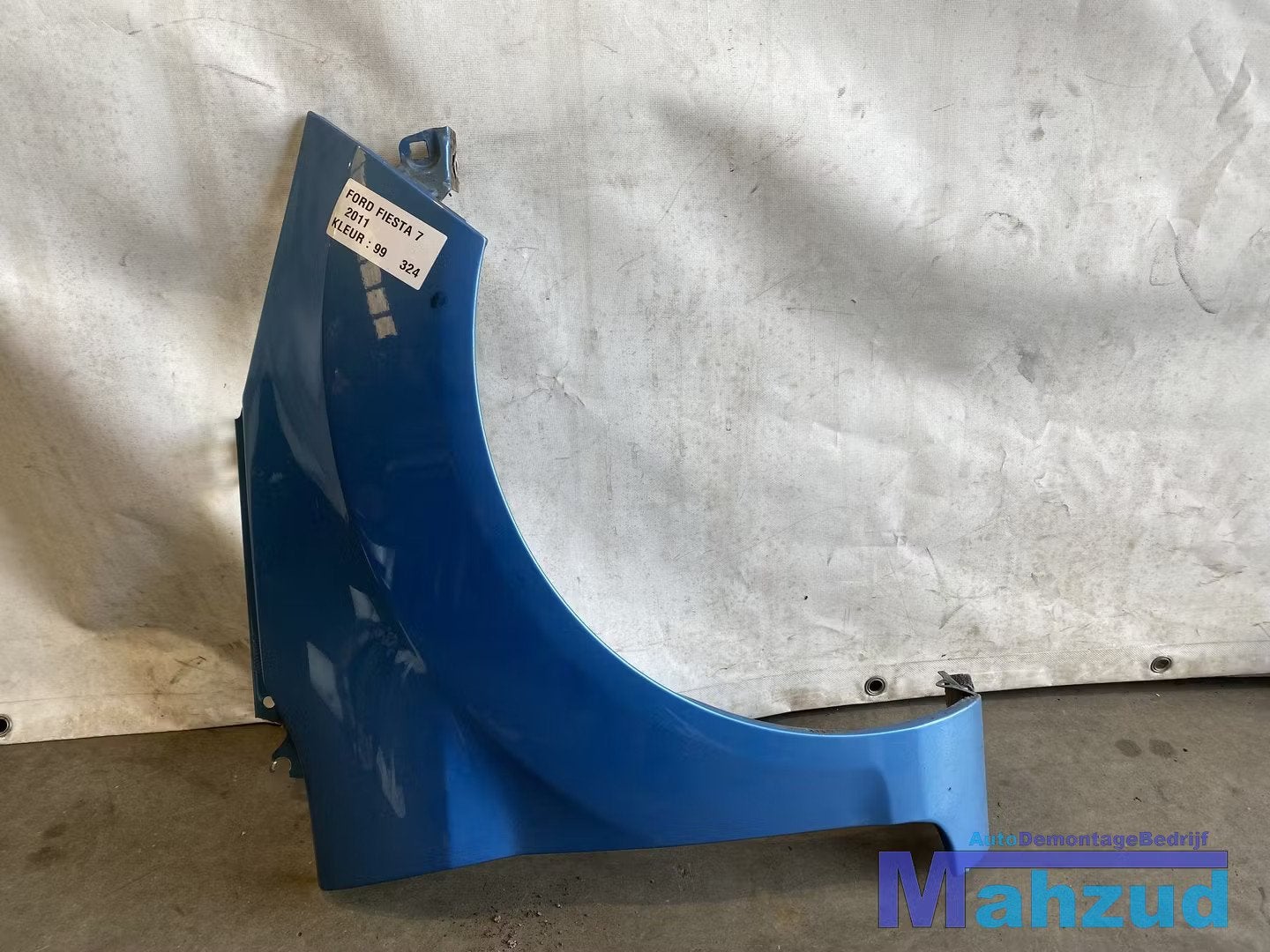 FORD FIESTA 6 BLAUW 99 rechts voor scherm voorscherm 2008-20, Info@ford.com, Avant, Ford Motor Company, American Road 1
48126  Dearborn