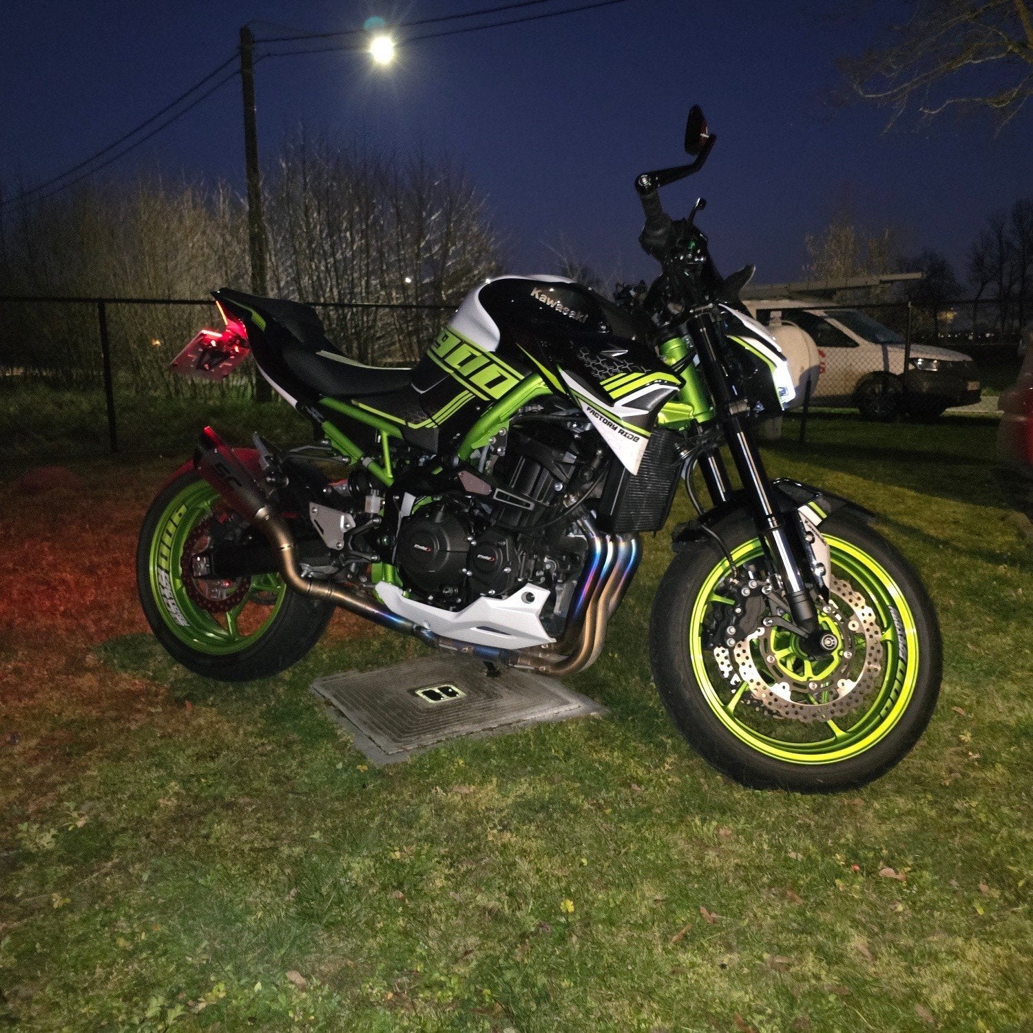 Kawasaki Z900 Performance Edition 2021 – 7.400 km, Motos, Particulier, 900 cm³, Naked bike