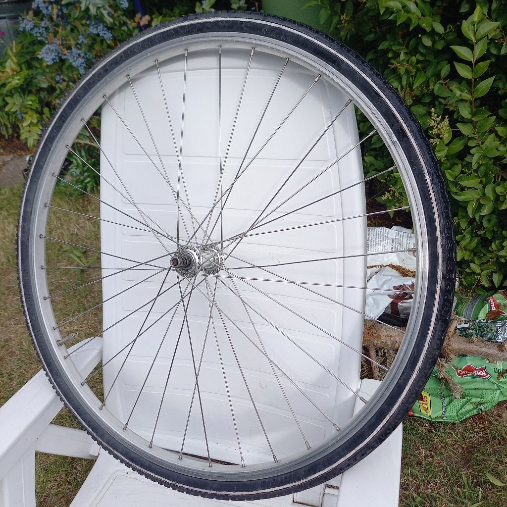 Voorwiel - alloy velg- Kenda buitenband 37 mm en binnenband, Gebruikt, Overige materialen, Toerfiets, Ophalen