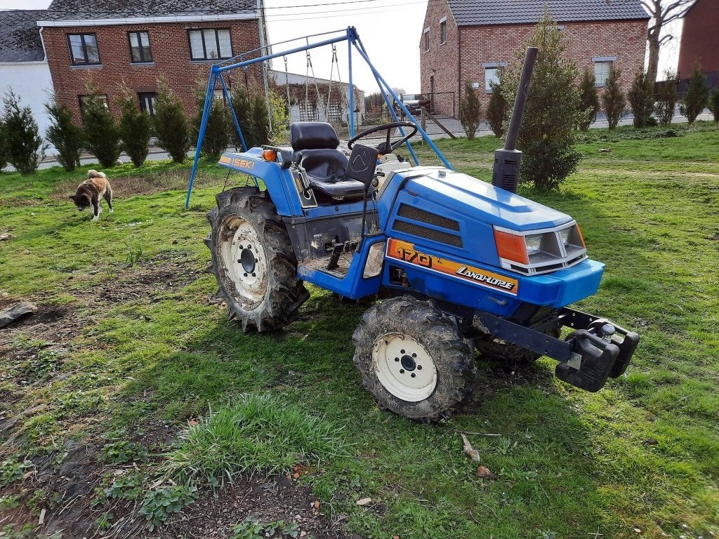 Tracteur agricole 4x4, Ophalen