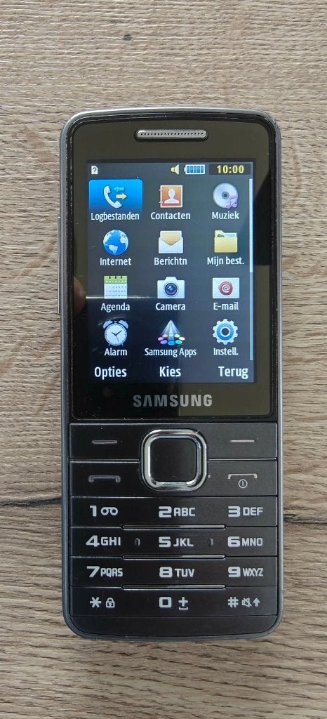 GSM Samsung GT-S5610 metallic silver, met lader, Telecommunicatie, Gebruikt, Overige modellen, Fysiek toetsenbord, 3 tot 6 megapixel