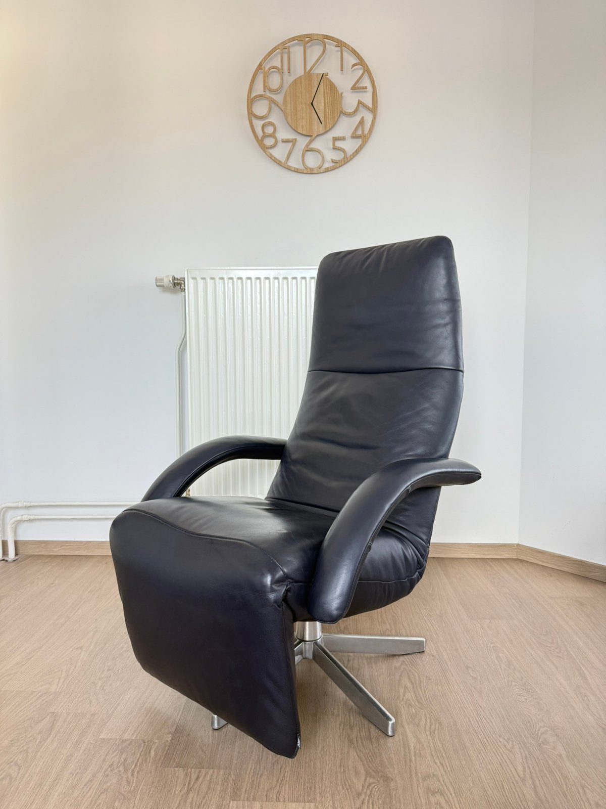Design Fauteuil JORI - Yoga - Blauw - Uitstekende Staat, Huis en Inrichting, Ophalen, Hukla De Sede Vitra Knoll FSM durlet Leolux Artifort Prominent