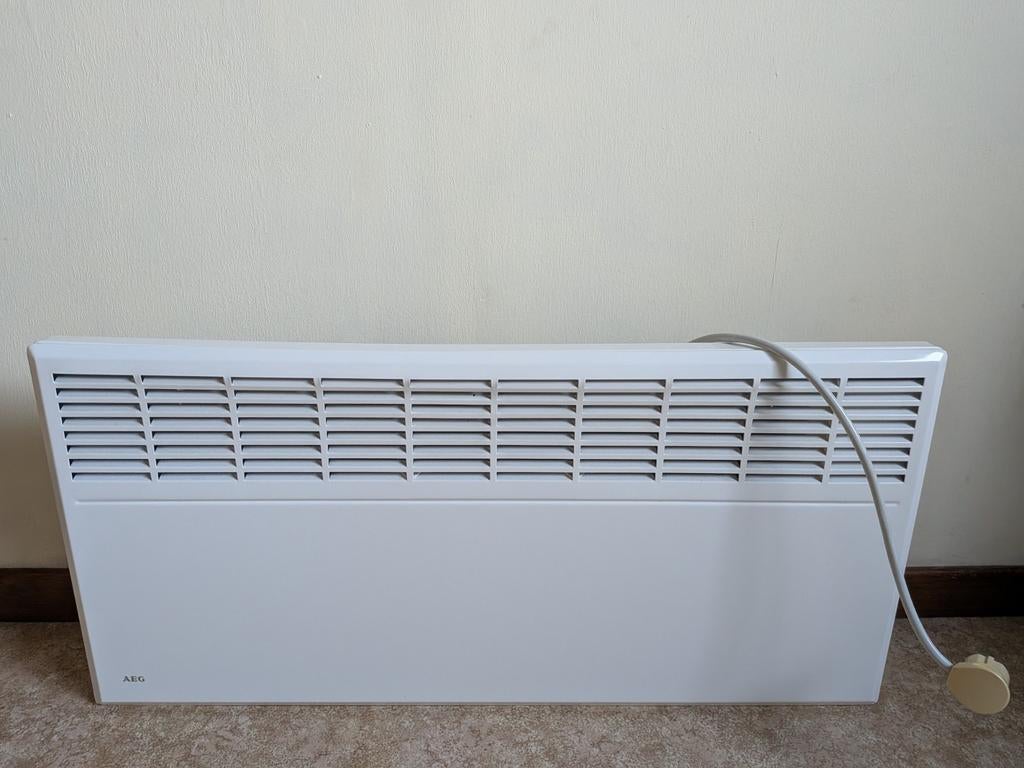 AEG elektrische wandconvector, Bricolage & Construction, Chauffage & Radiateurs, Enlèvement