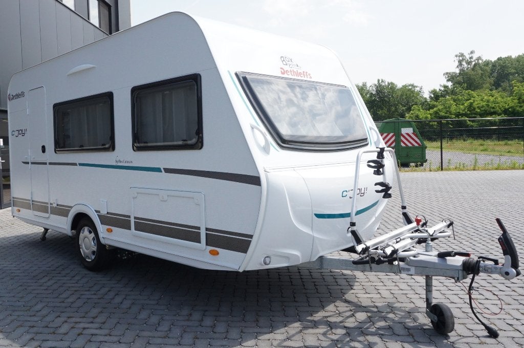 Prachtige 4pers.Dethleffs met mover, voortent, MTM 1300kg, Caravans en Kamperen, Caravans, Bedrijf, tot en met 4, Treinzit, Dethleffs