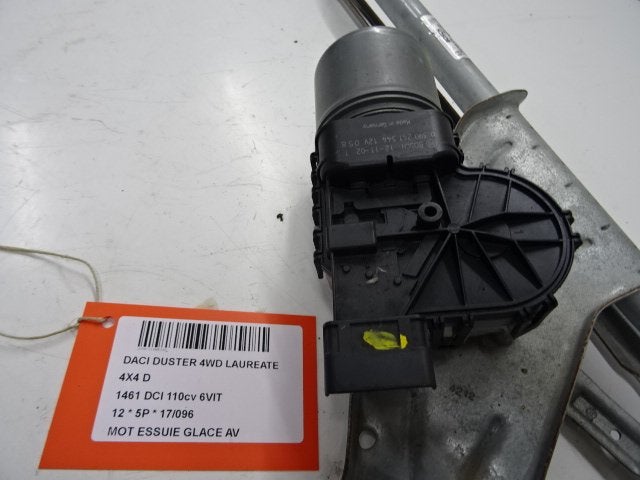 MOTEUR ESSUIE-GLACE AVANT Dacia Duster (HS) (0390241544), Dacia, Mevr. I. Hauben, Utilisé, Rue de l'Espoir 34 34
4030  GRIVEGNÉE, BE