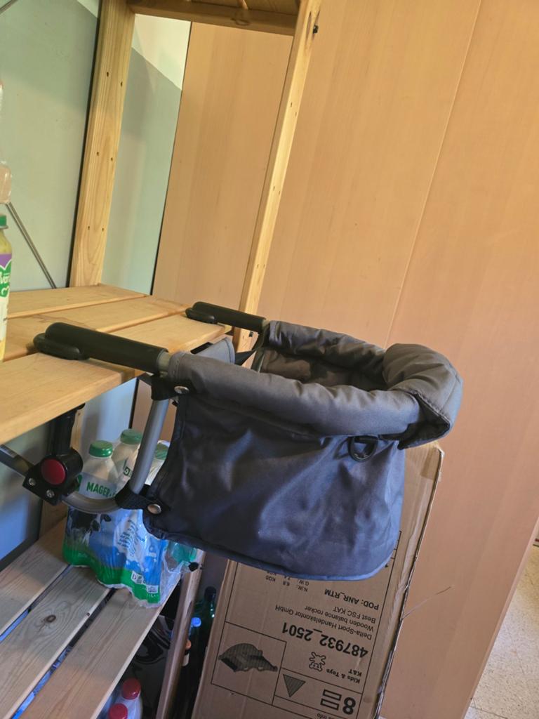 Babystoel om te klemmen, Ophalen