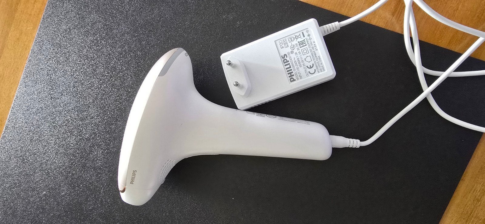 IPL laser ontharing, Elektronische apparatuur, Ophalen of Verzenden, Zo goed als nieuw, Scheren en Epileren