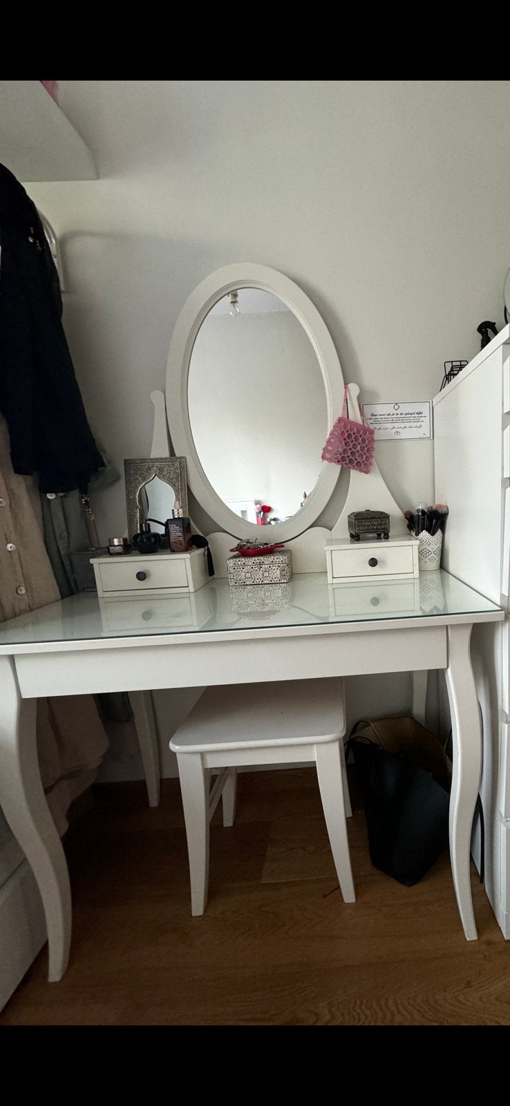 Ikea make up tafel, Enlèvement, Comme neuf