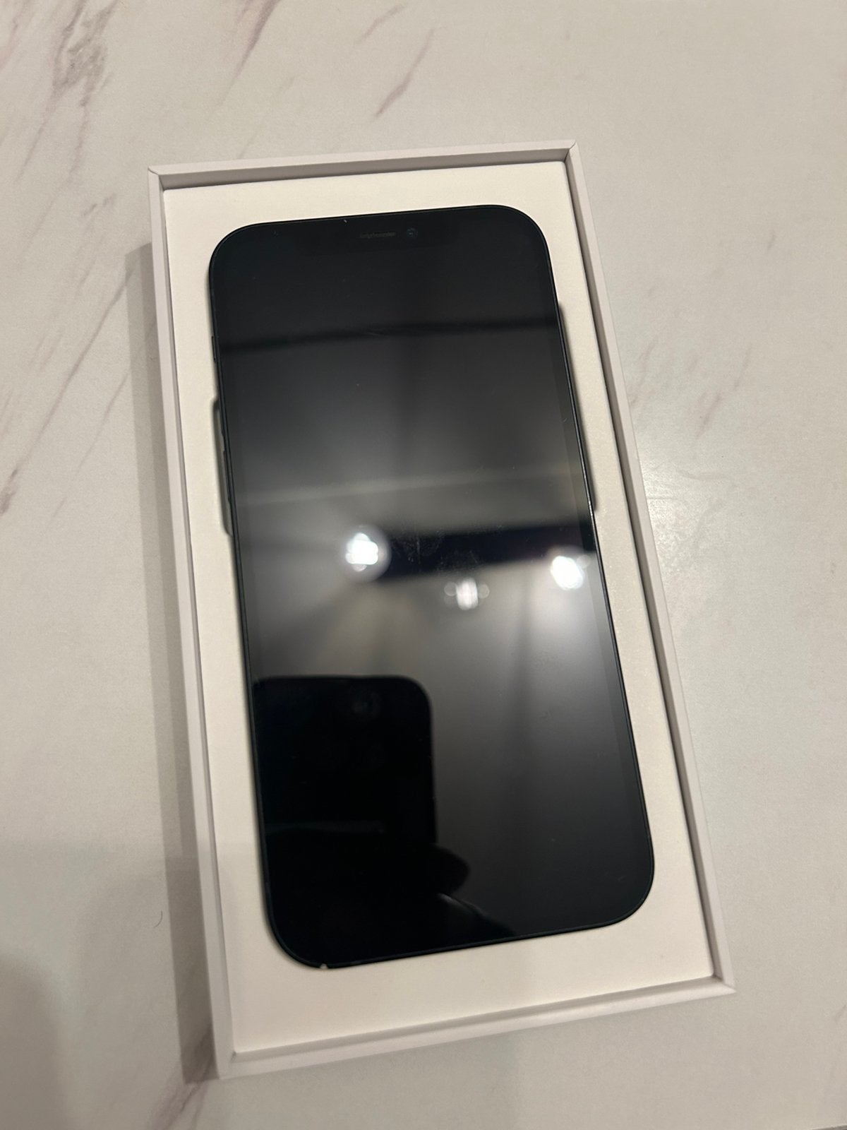 iPhone 12 noir 128 Go — Reconditionné, Enlèvement, Comme neuf, Noir, IPhone 12