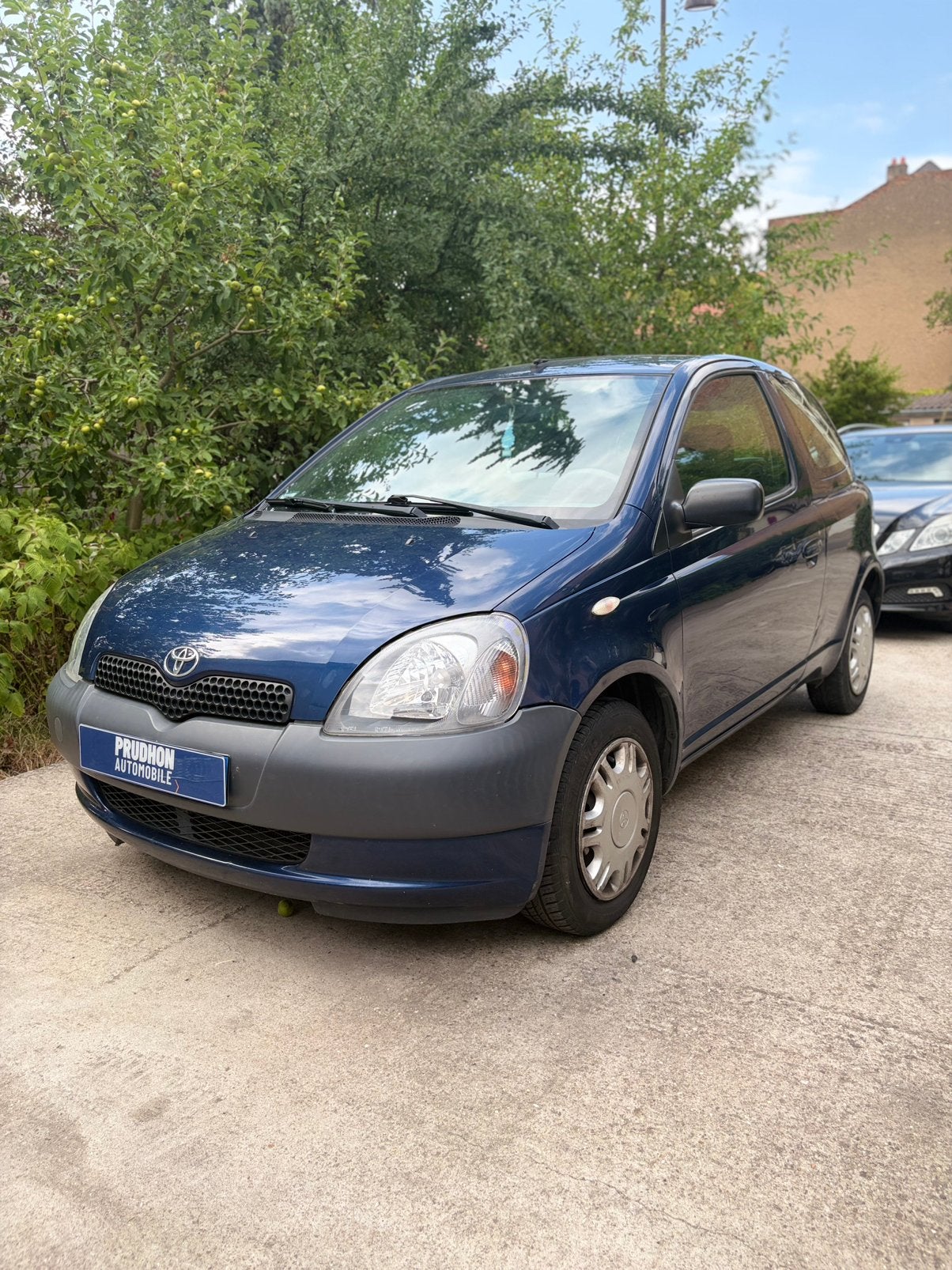 Toyota Yaris 1.0 VVT-i - entrztien complet, Auto's, Toyota, Blauw, Handgeschakeld, Particulier, Yaris