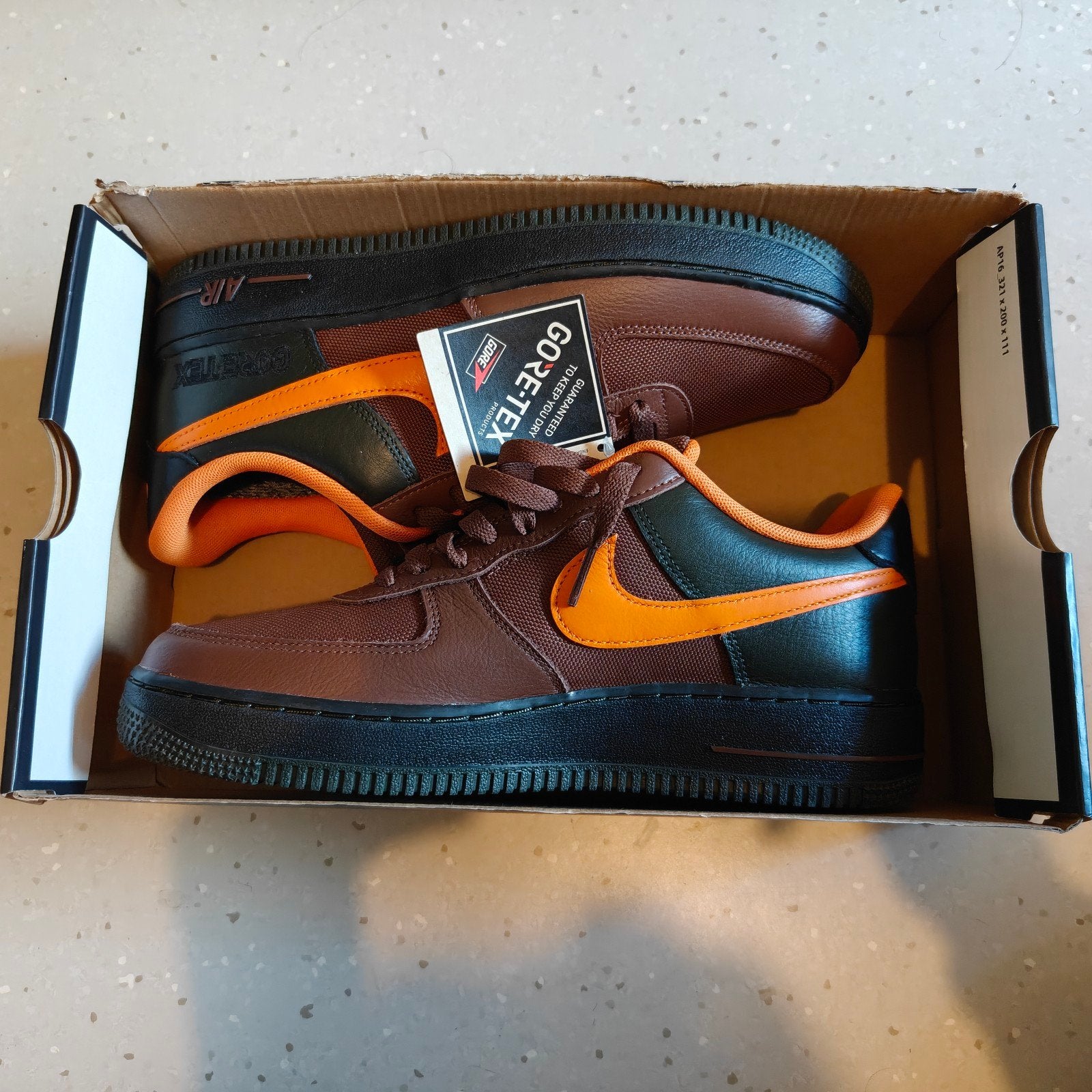 Nike Air Force 1 Low Gore-Tex "Fauna Brown", Kleding | Heren, Schoenen, Bruin, Nike, Nieuw, Ophalen of Verzenden