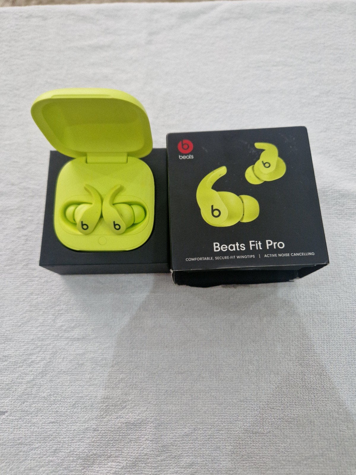 Beats fit pro geel, Enlèvement ou Envoi
