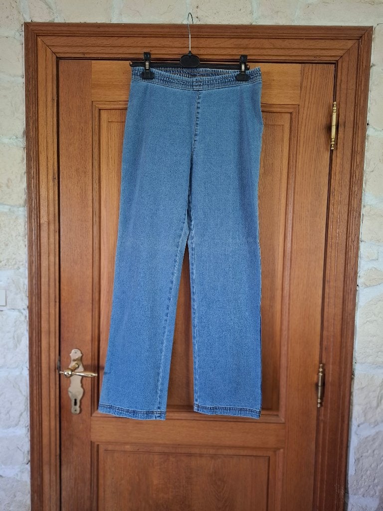 jeans lycra giani feroti   neuf, Kleding | Dames, Ophalen, Nieuw