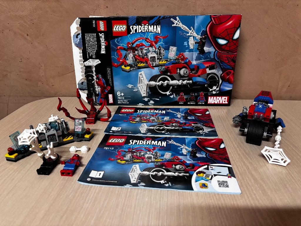 Lego Spiderman 76113 Bike rescue volledig met boekje, Overige thema's, Lego, Ophalen of Verzenden, Zo goed als nieuw