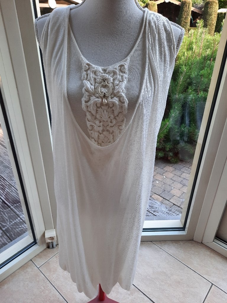 Aparte jurk ELISA CAVALETTI - S, Kleding | Dames, Verzenden, Beige, Zo goed als nieuw, Knielengte