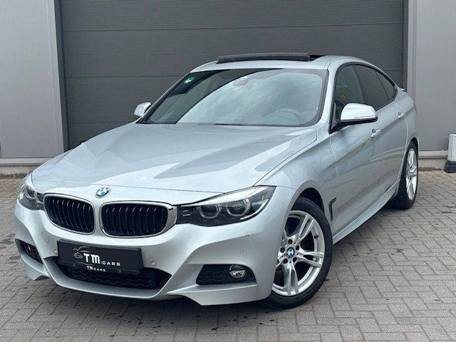 BMW 320D GT M-Pakket pano dak camera, Automaat, Achterwielaandrijving, 1995 cc, 4 cilinders