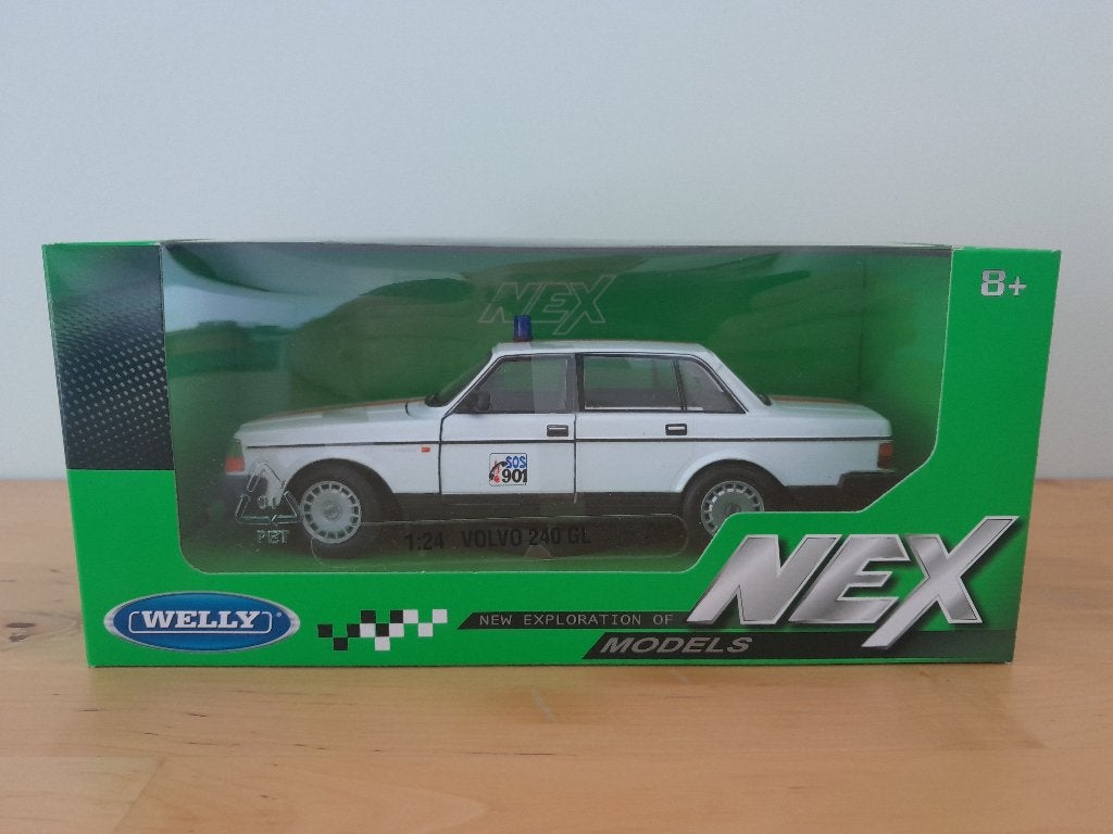 1/24 Volvo 240 GL - Rijkswacht, Ophalen of Verzenden, Rijkswacht, Miniatuur of Beeldje